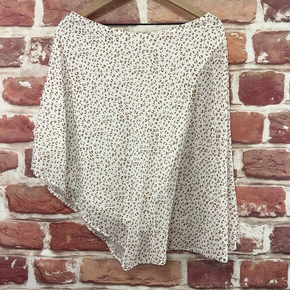Anthropologie Entro Poncho Top Women's S White Animal Print One Sleeve Shirt - Picture 1 of 8